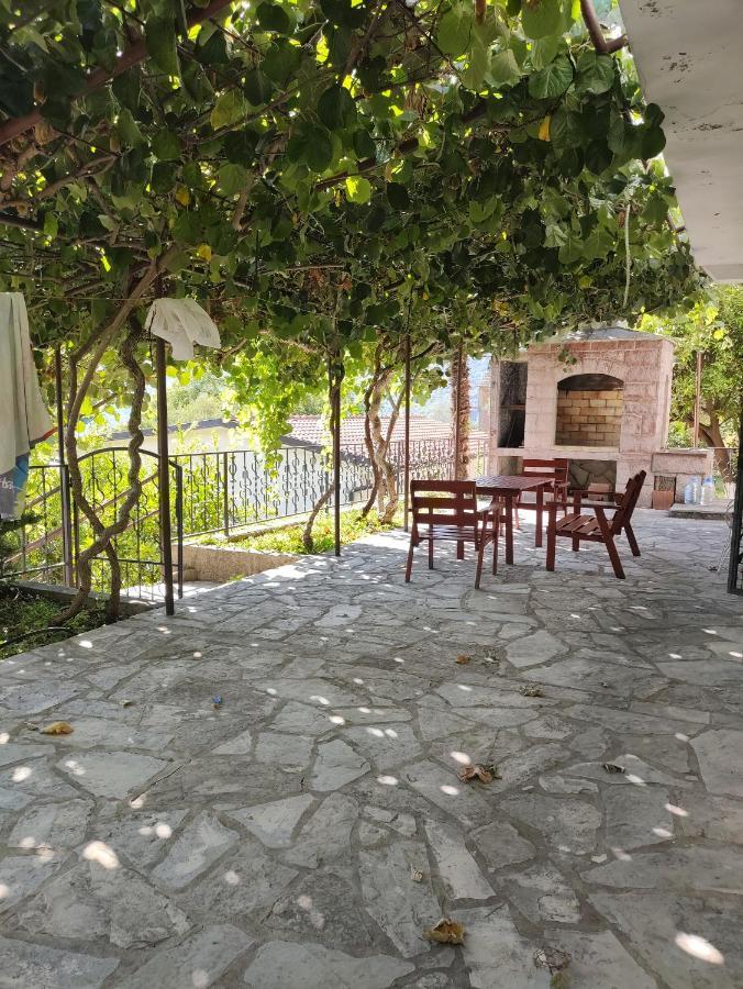 L & D Panorama Apartmani Risan Kültér fotó